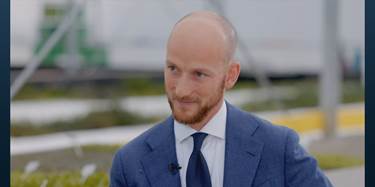 Dutch Consul General to Erbil, Adriaan IJsselstein, in an interview with Rudaw. Photo: screengrab/Rudaw