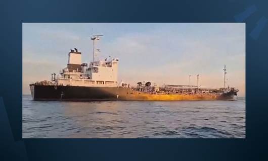 دیمەنێکی کەشتییەکە