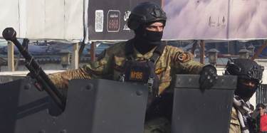 چەکدارێکی حەشدی شەعبی 