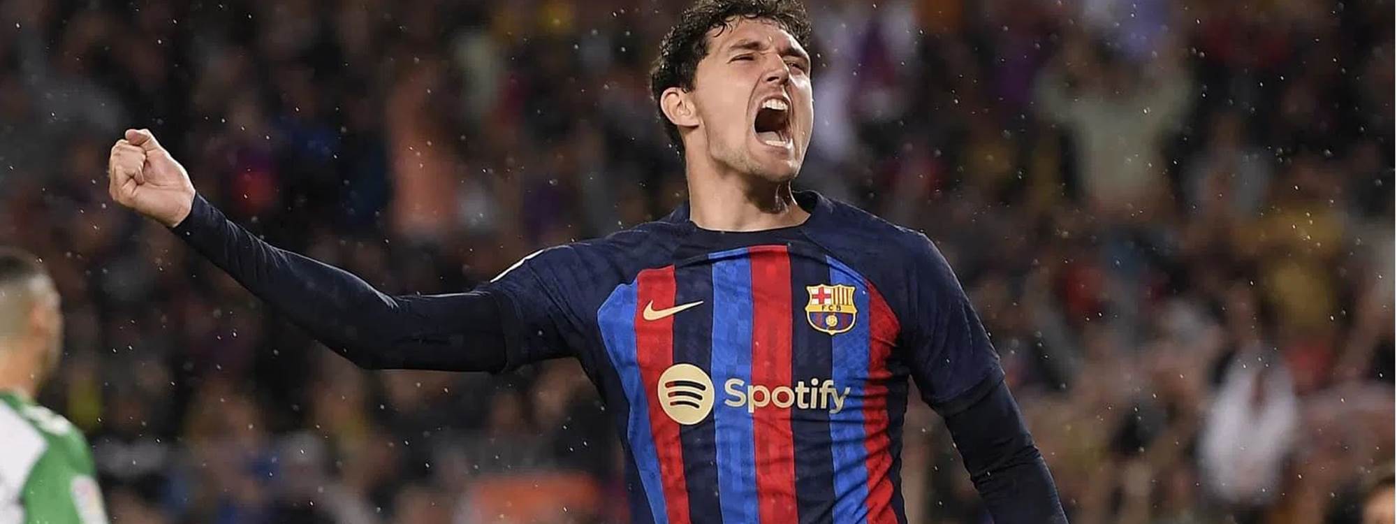 بارسێلۆنا دەتوانێت گرێبەست لەگەڵ یاریزانێک بکات بۆ شوێنگرتنەوەی کریستنسن؟