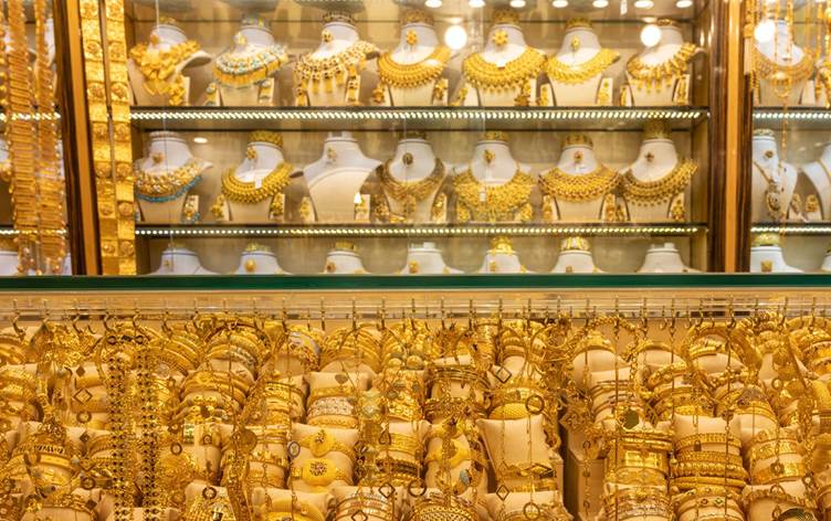 زێڕ لە بازاڕی زێڕنگرانی هەولێر. وێنە: بڵند تاهیر- رووداو